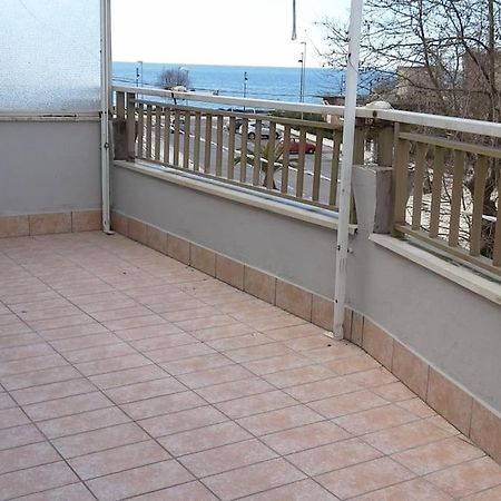 Appartement Girasole A Due Passi Dal Mare à Minturno Extérieur photo